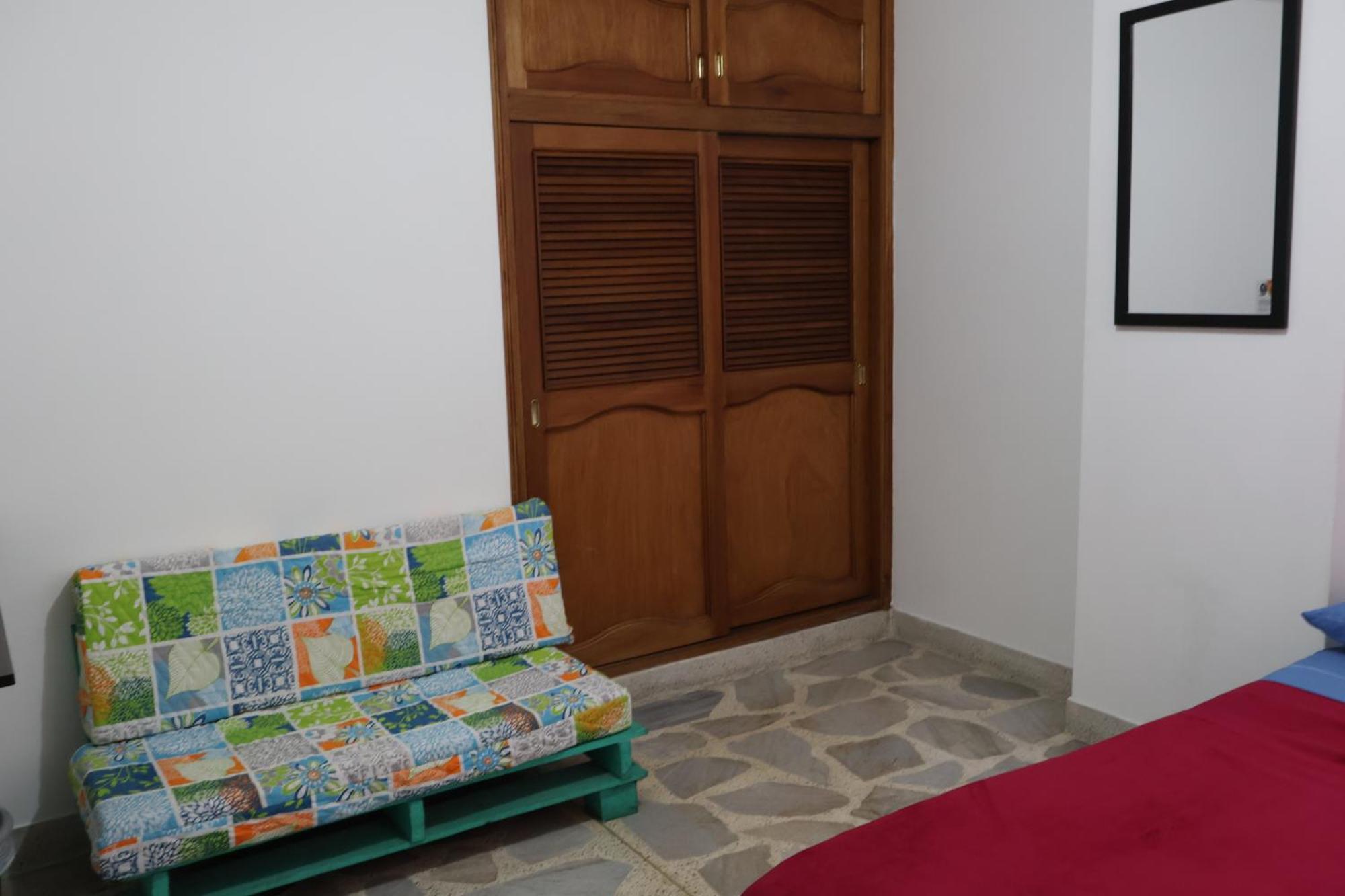 Living Poblado Manila 3029 Doble Con Bano Privado * Medellín