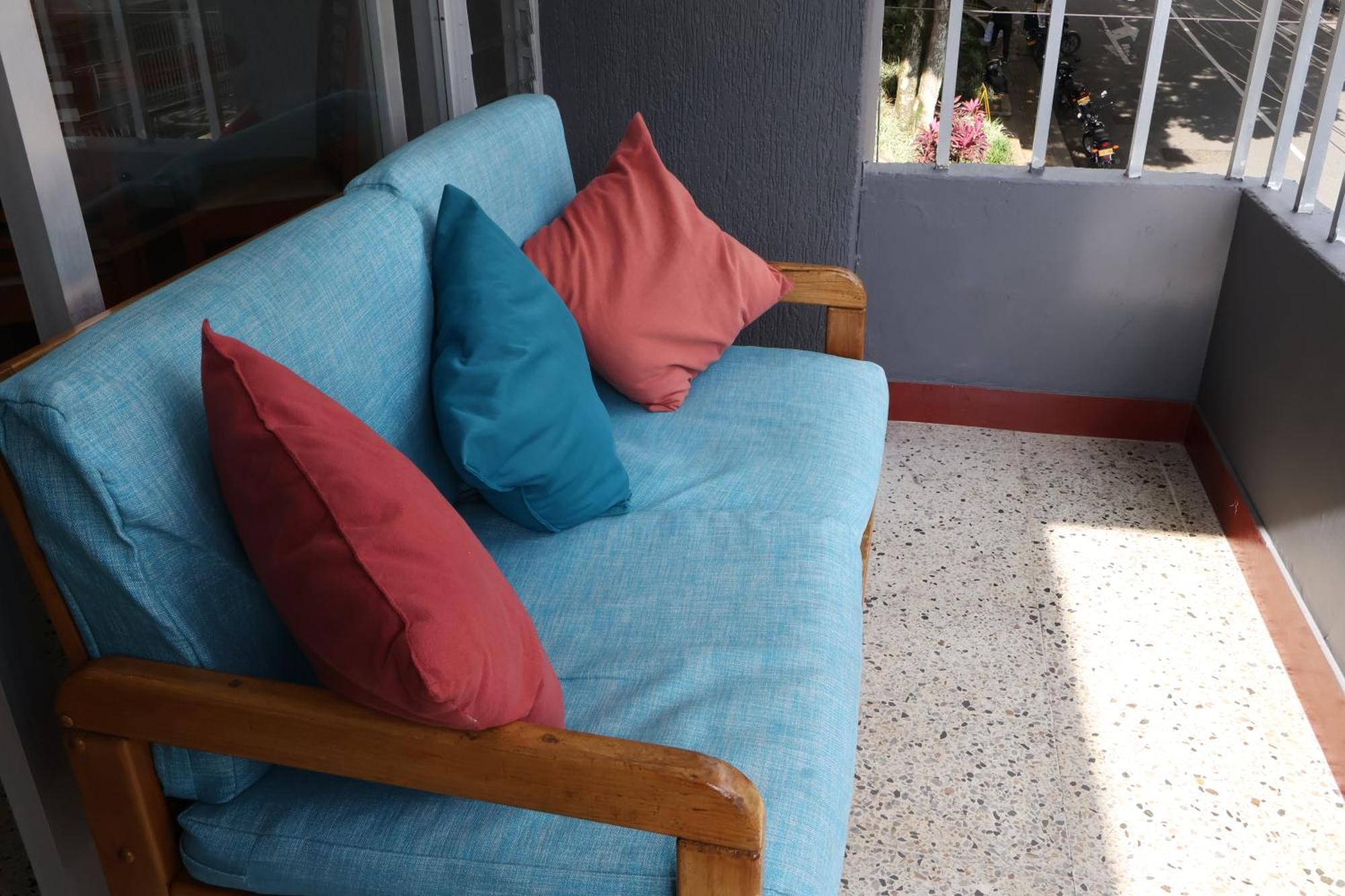 Living Poblado Manila 301 F Individual Medellín