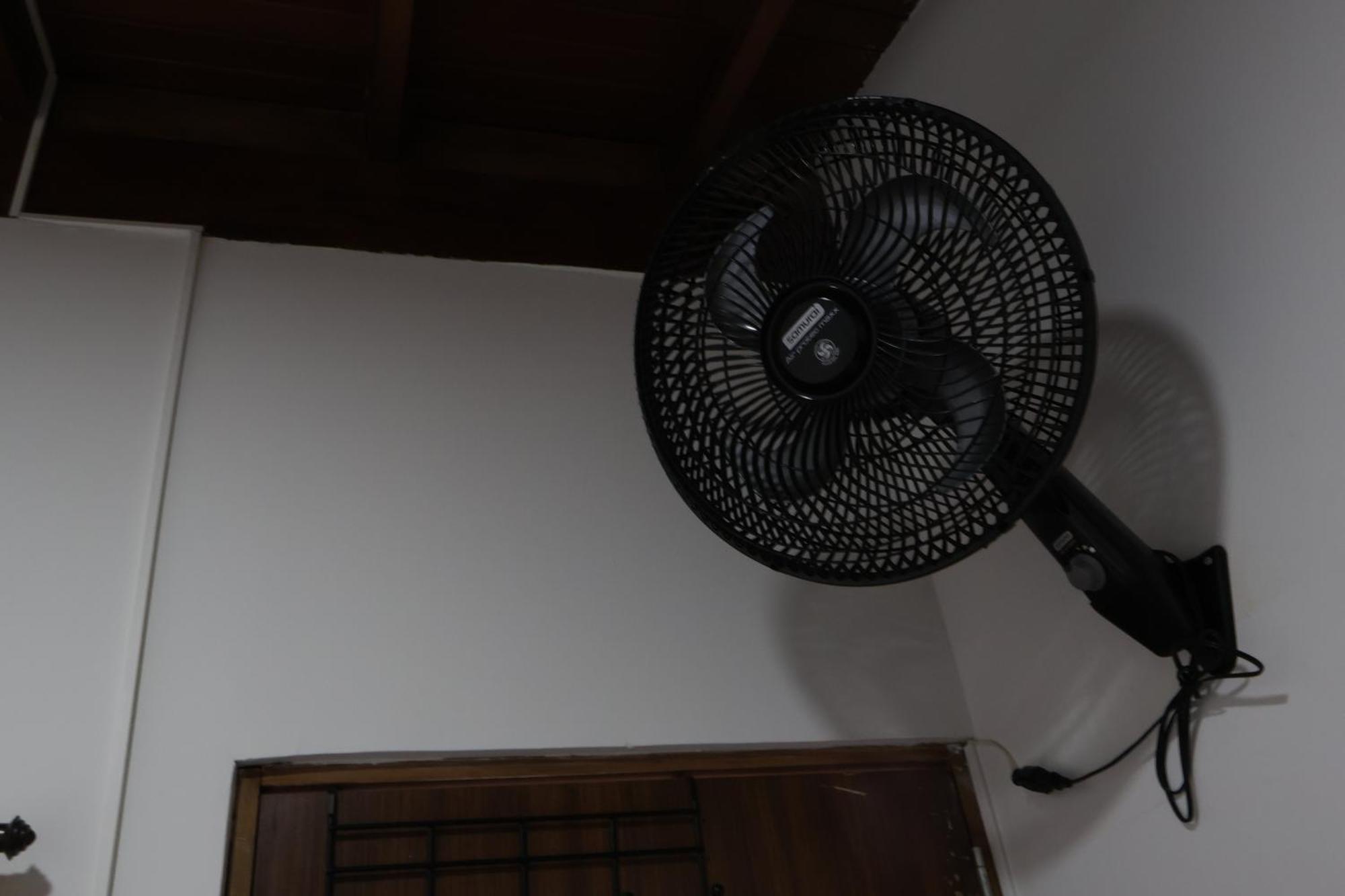 Homestay Living Poblado Manila 301 E Doble *