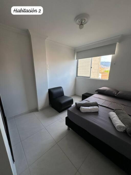 Apartamento 302 Edificio Atenas * Medellín