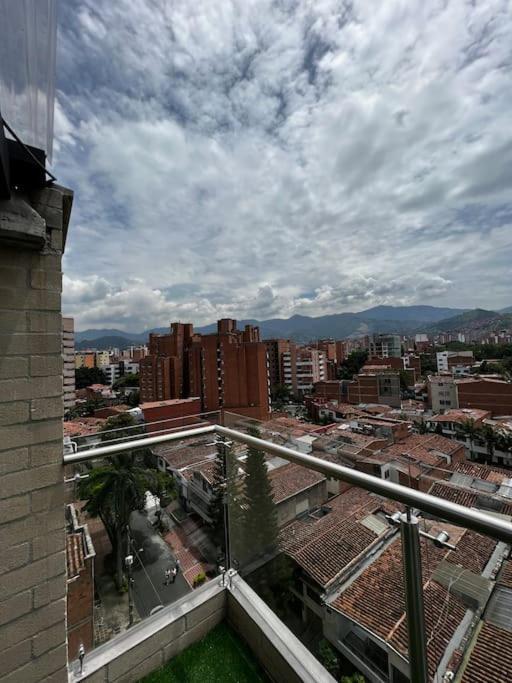 Apartamento Exclusivo Con Piscina Y Parqueadero 602 Medellín