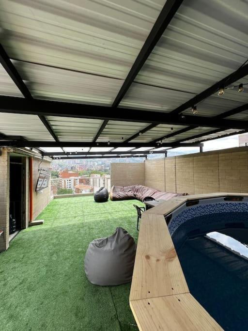 Apartamento Exclusivo Con Piscina Y Parqueadero 602 *