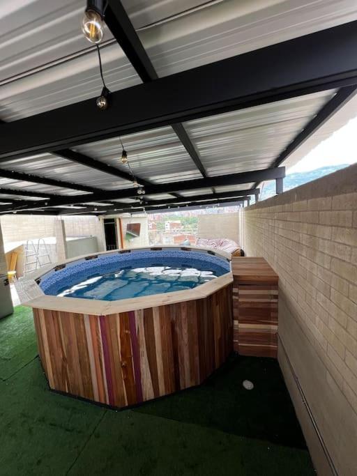 Exclusivo Con Piscina Y Parqueadero 602 Apartamento Medellín