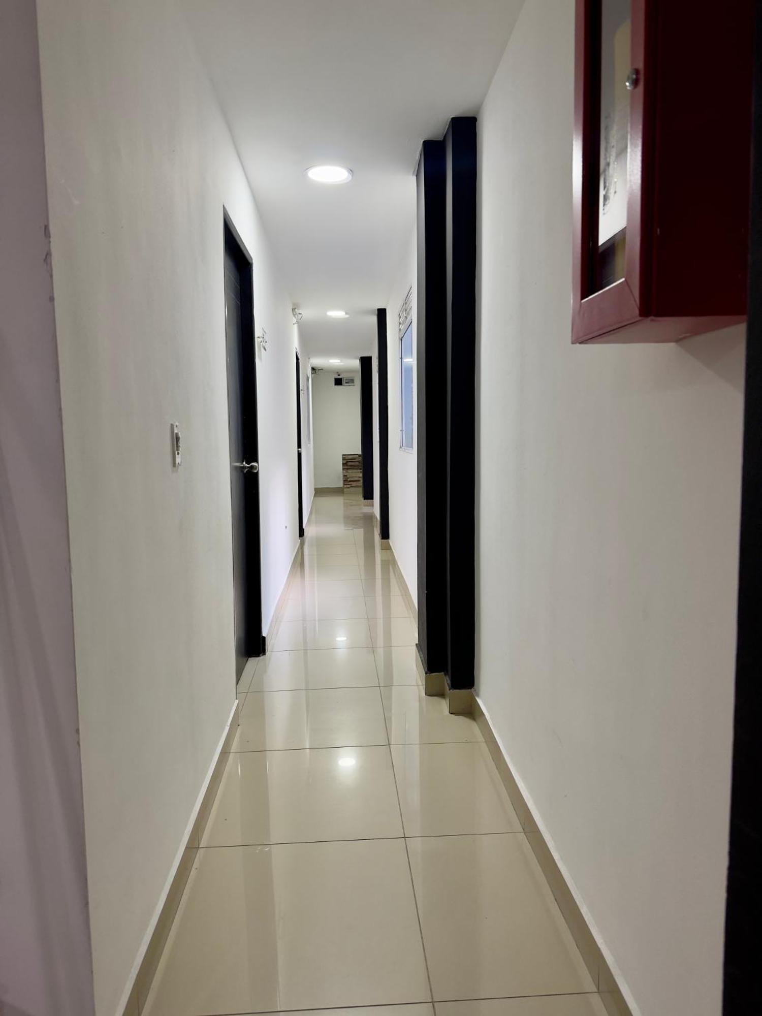 Select Hotel