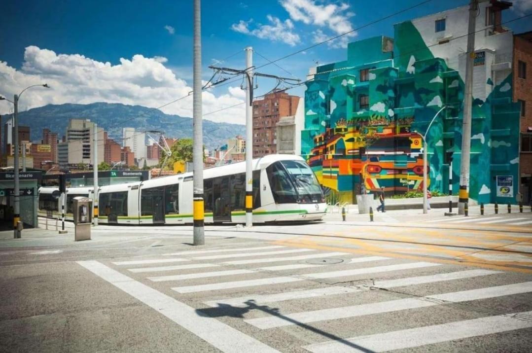 Life Buenos Aires * Medellin