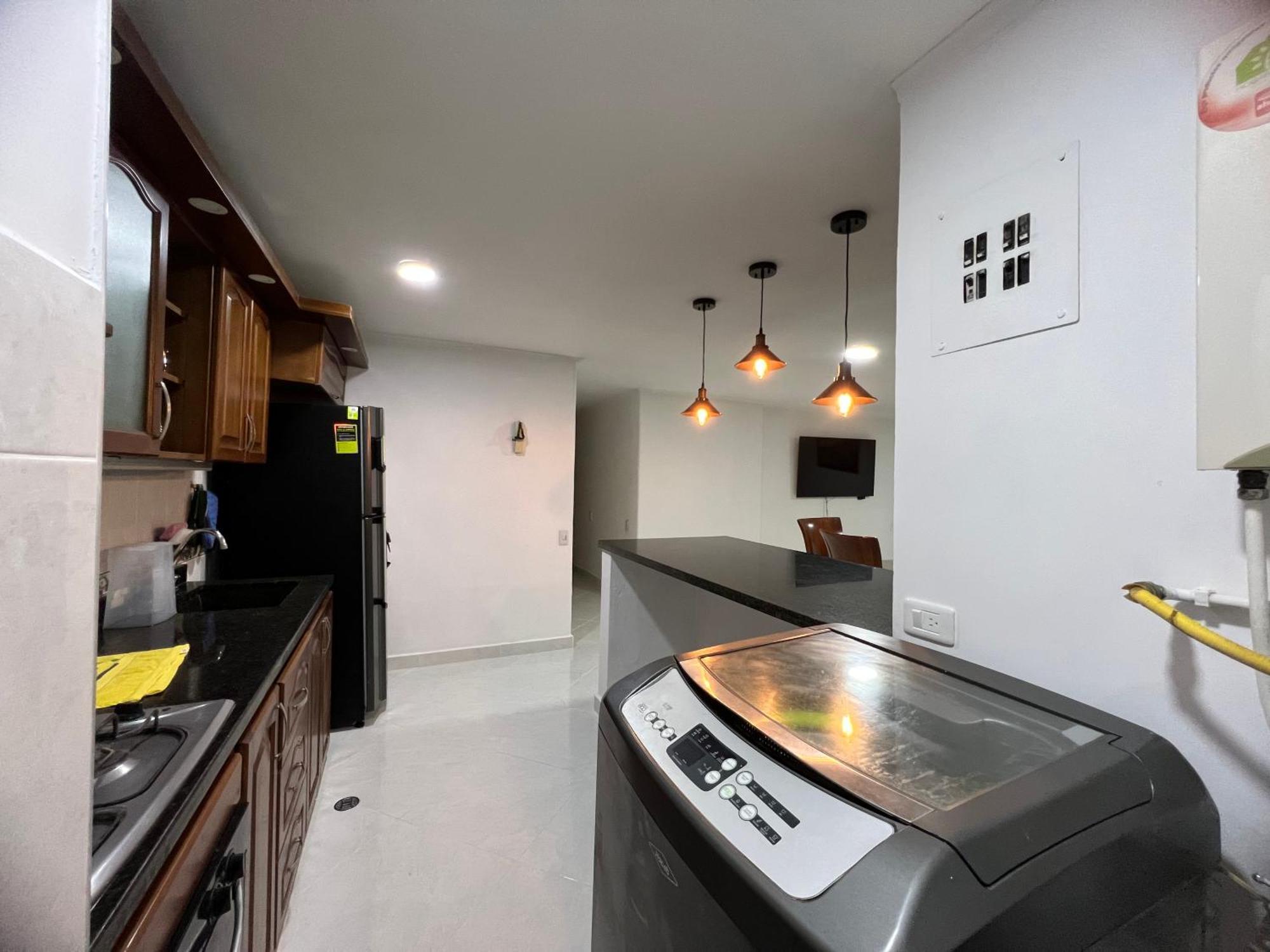 Apartamento Lovely In The Zone Of Medellín