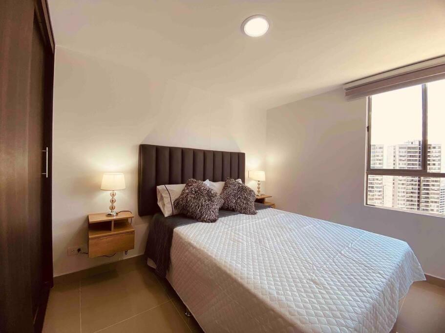 Poblado, Aire Acondicionado, Piscina, Vista, Gym Apartamento Medellín