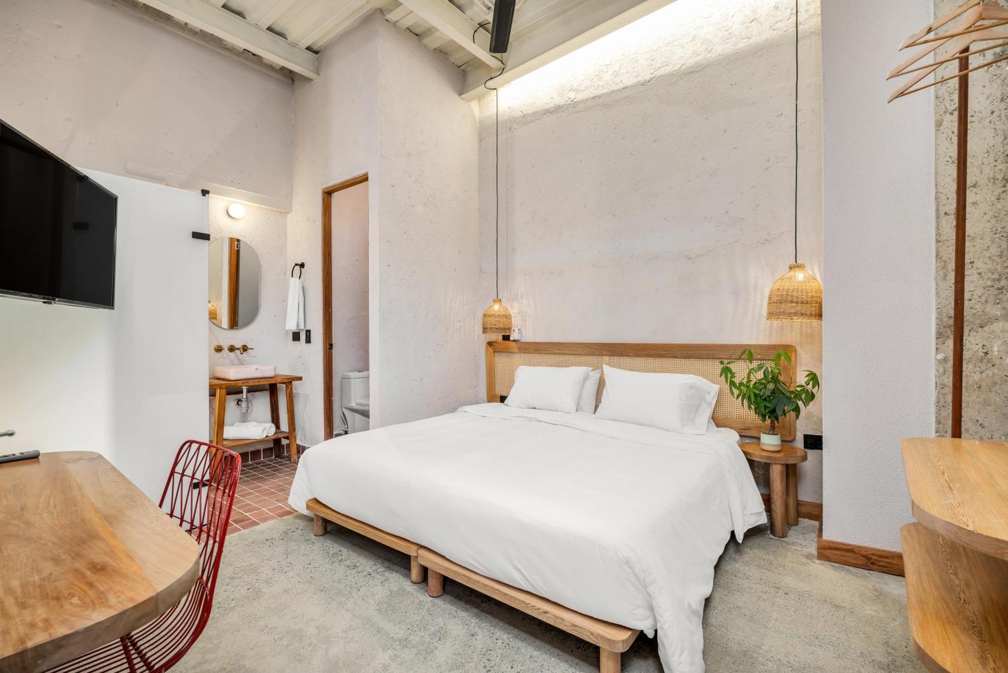 Botanica Casa Manila By Housy Host 4* Medellín