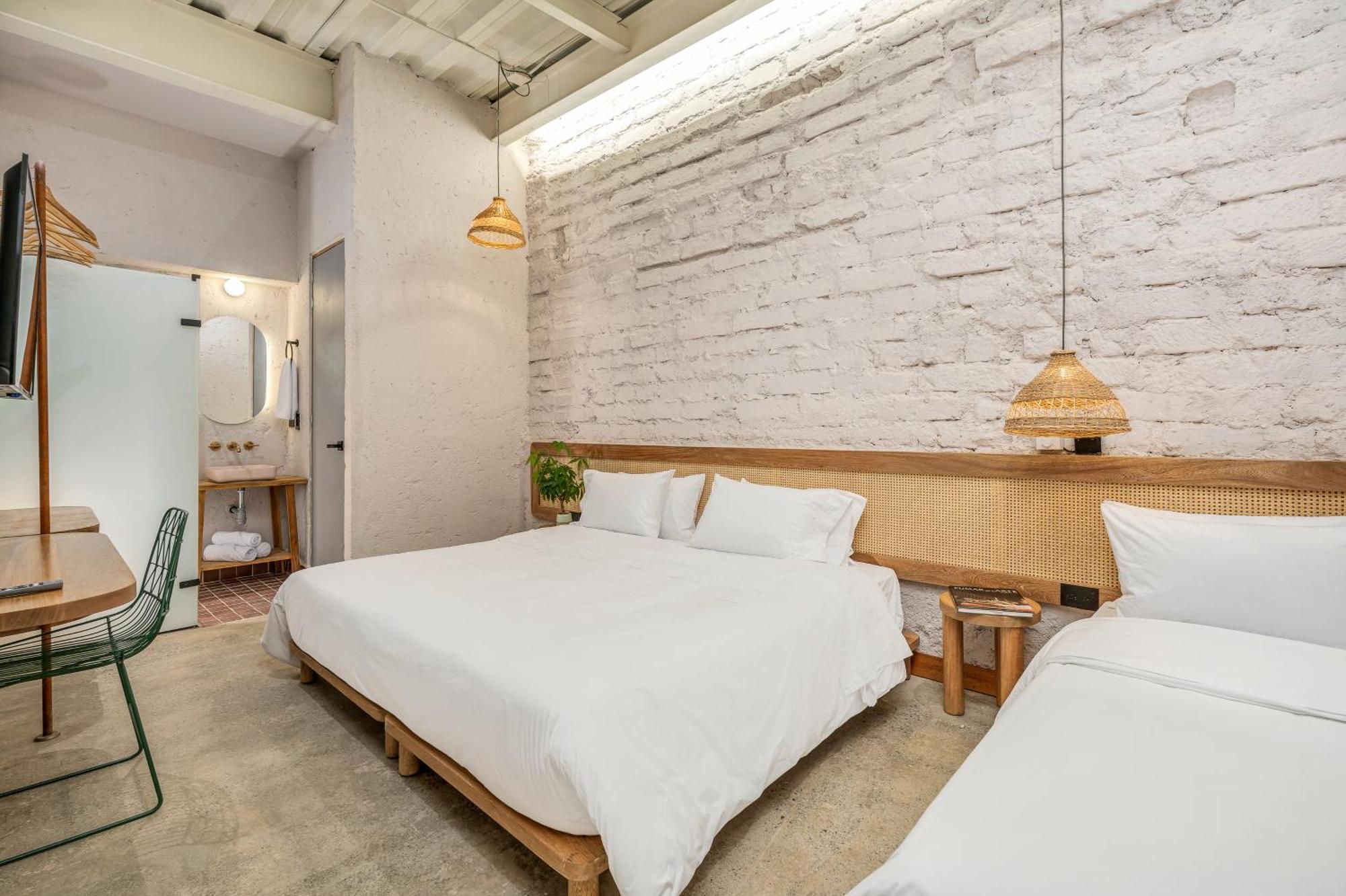 Botanica Casa Manila By Housy Host 4* Medellín