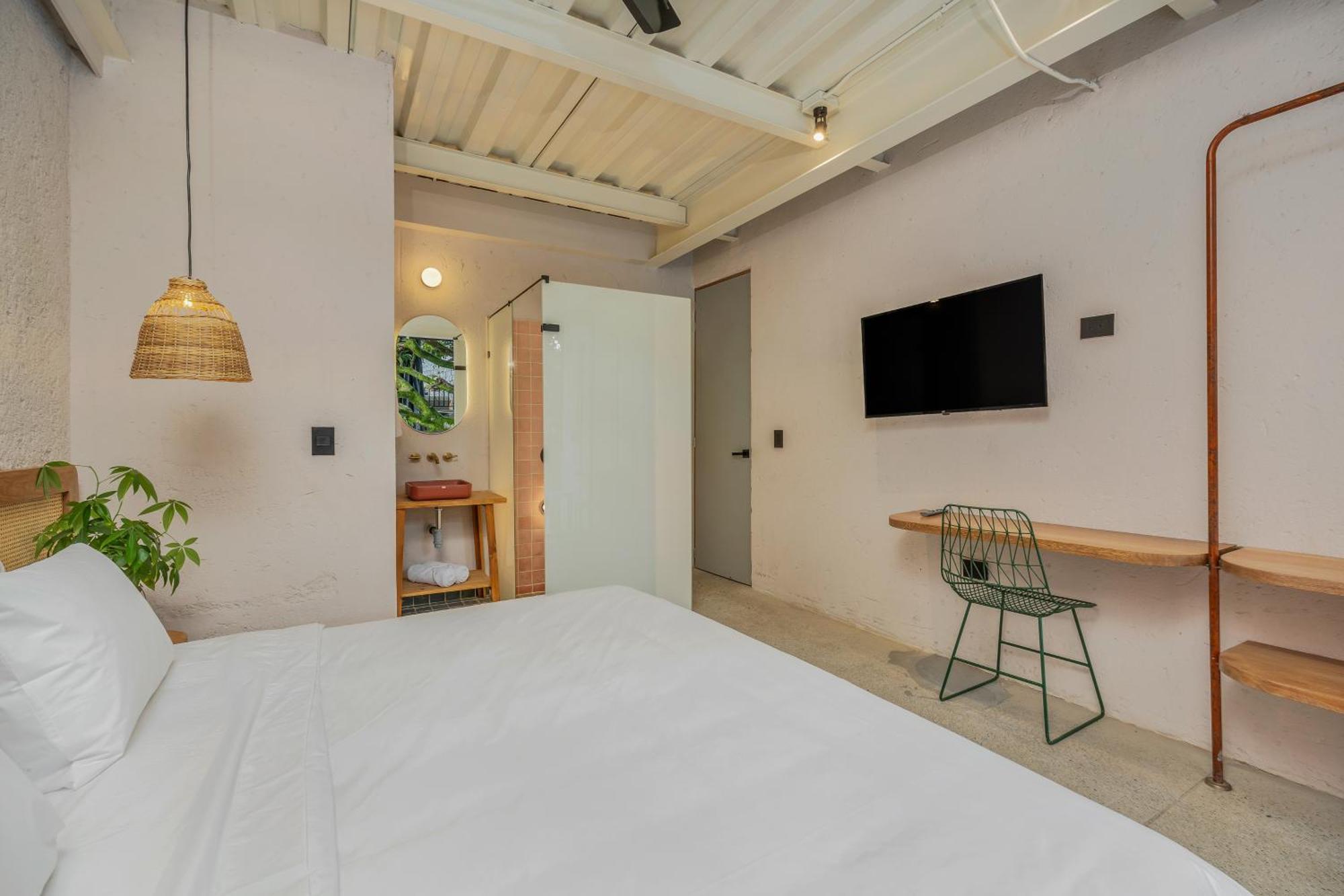 Botanica Casa Manila By Housy Host 4*