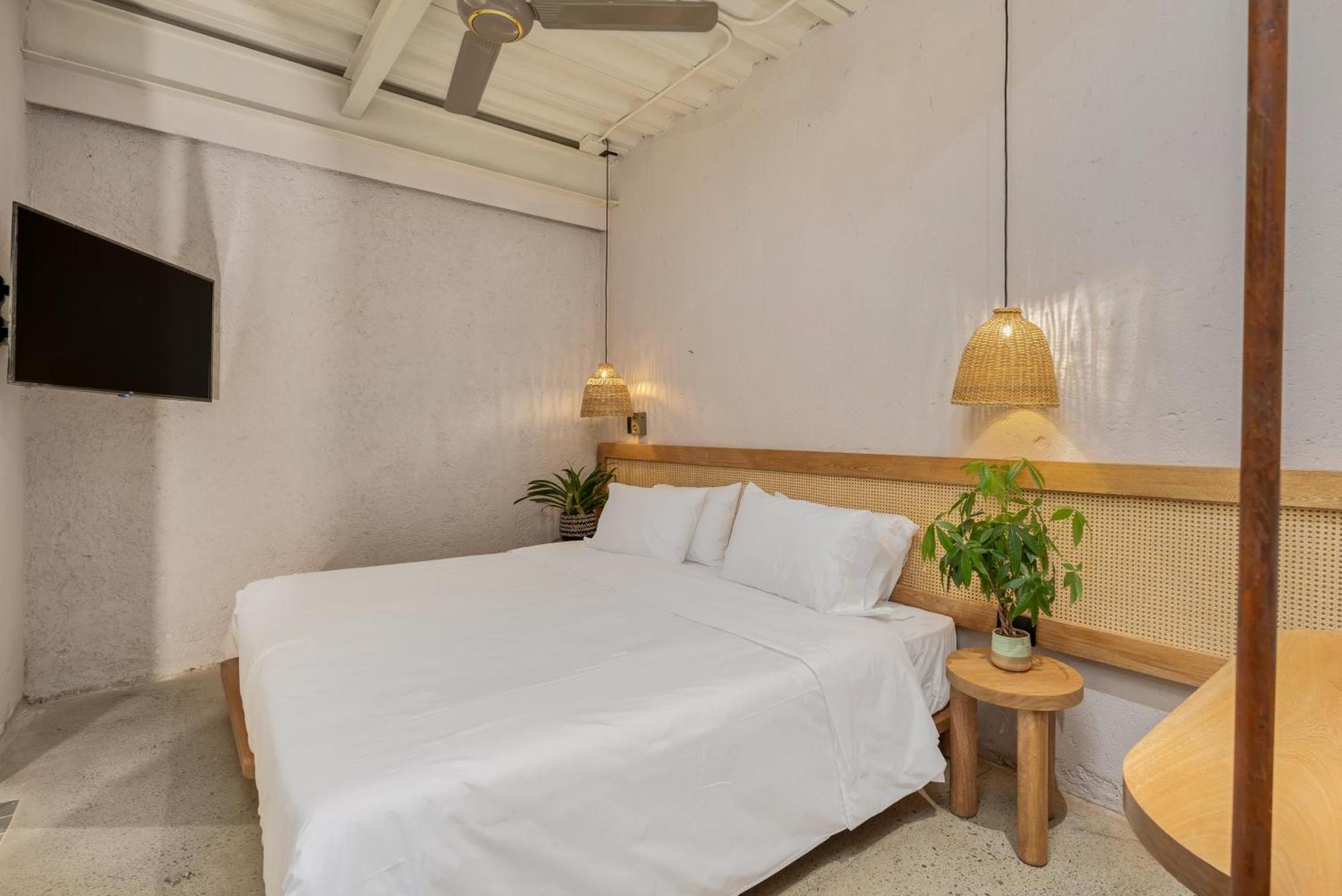 Botanica Casa Manila By Housy Host 4*
