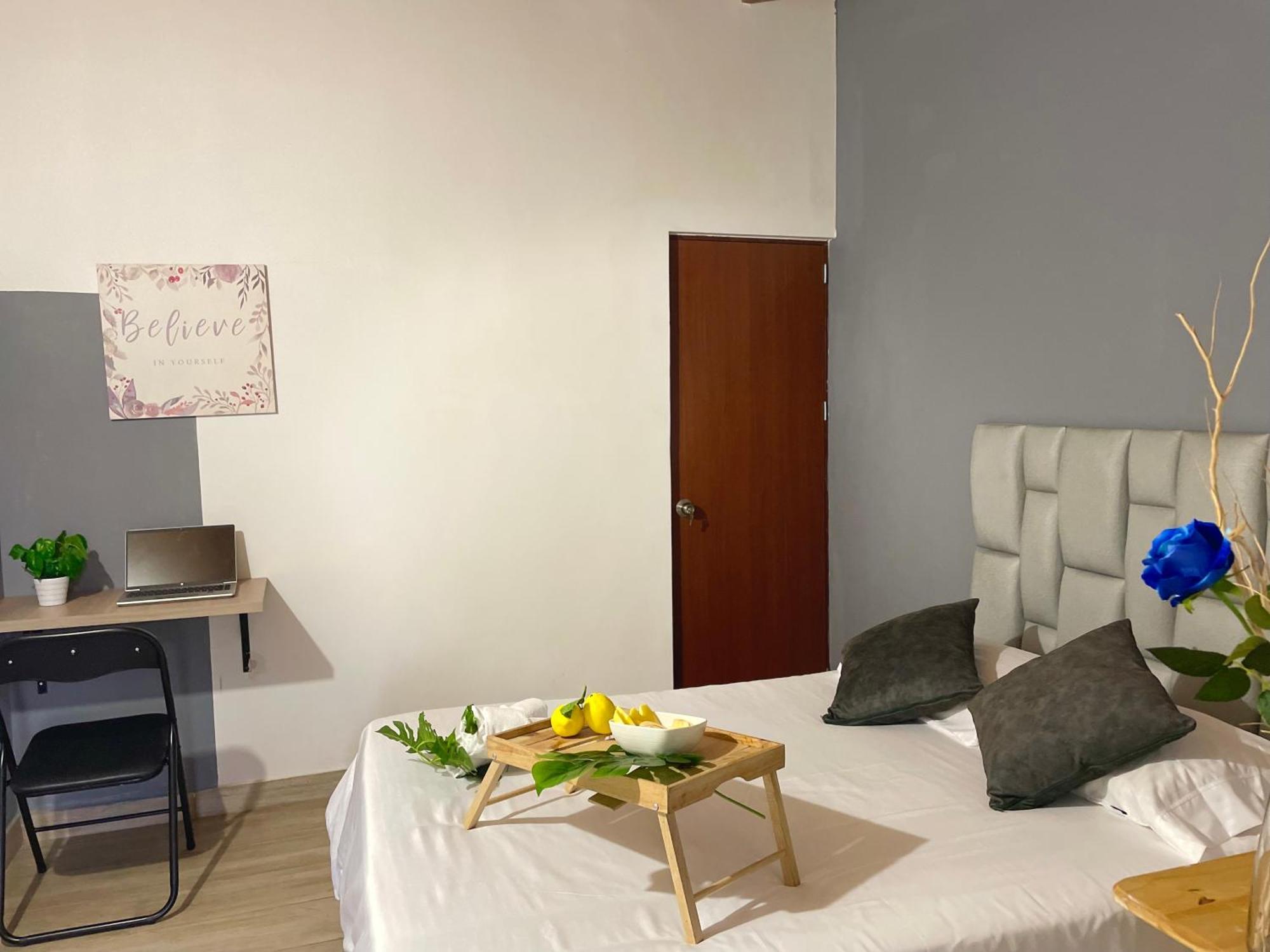 Homer Colors - Tu Hogar En 20 Personas Guest house