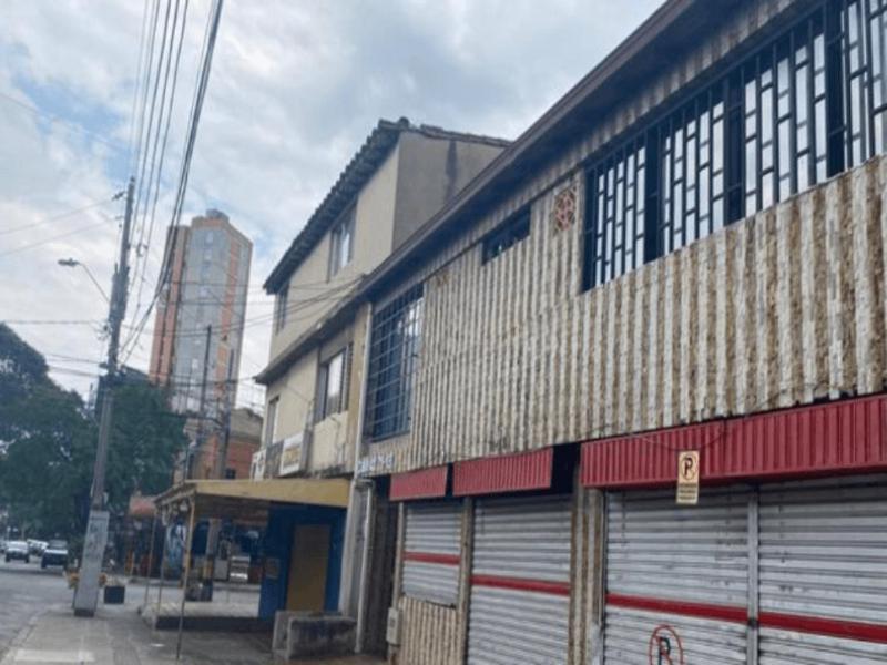 En Zona Rosa De Laureles Medellín