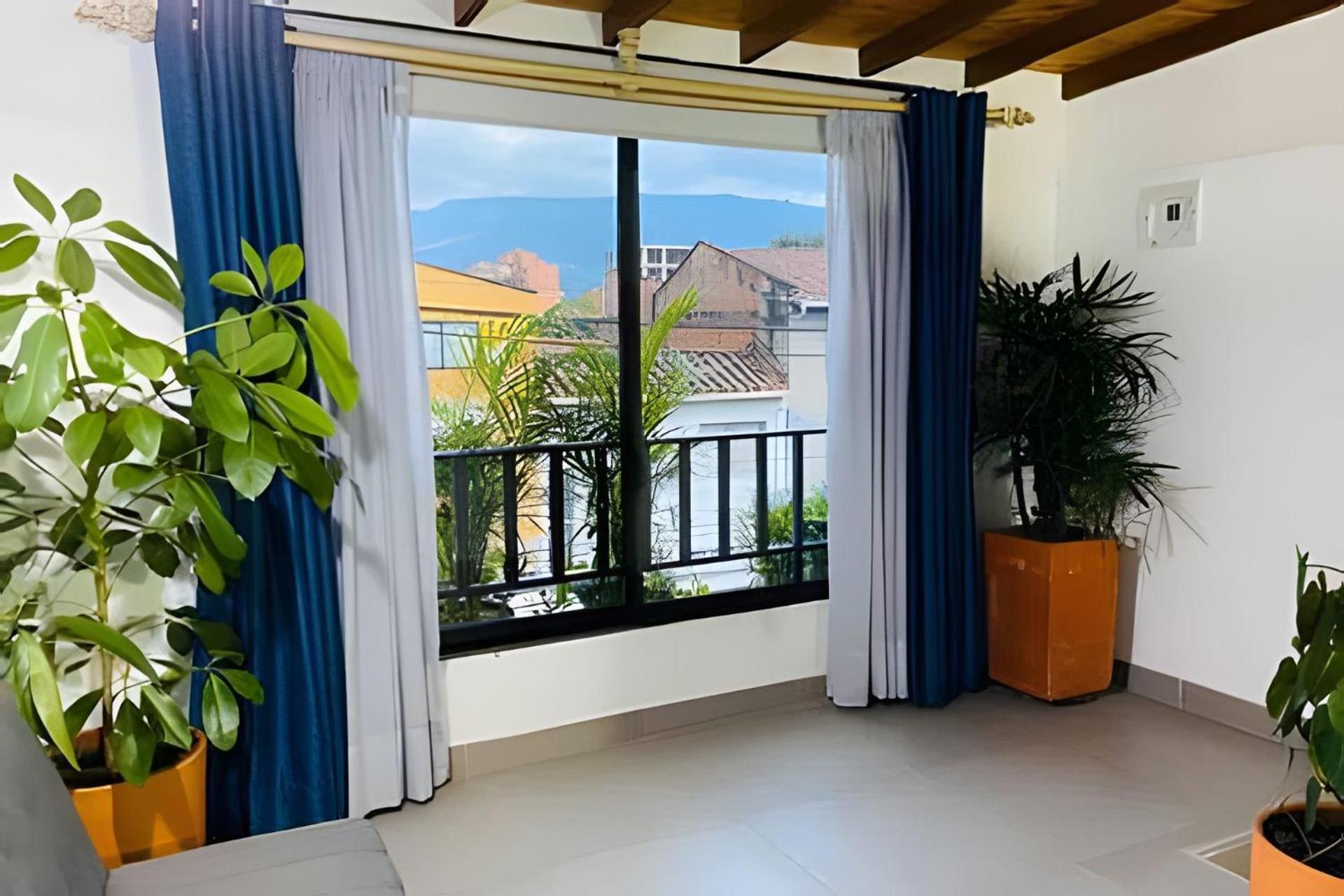 Y Loft Laureles * Medellín