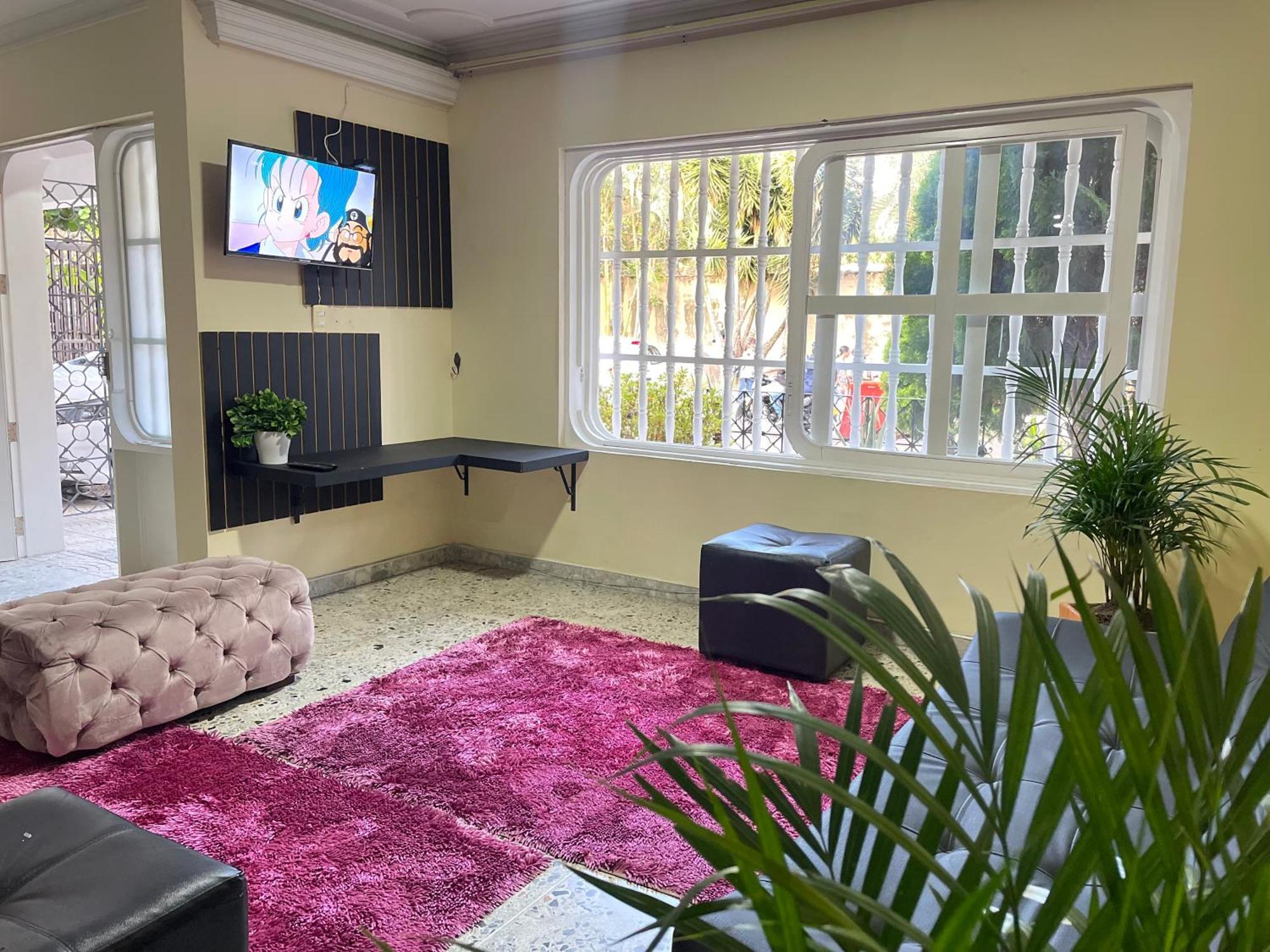 Pensión Homer Colors - Tu Hogar En 20 Personas Medellín