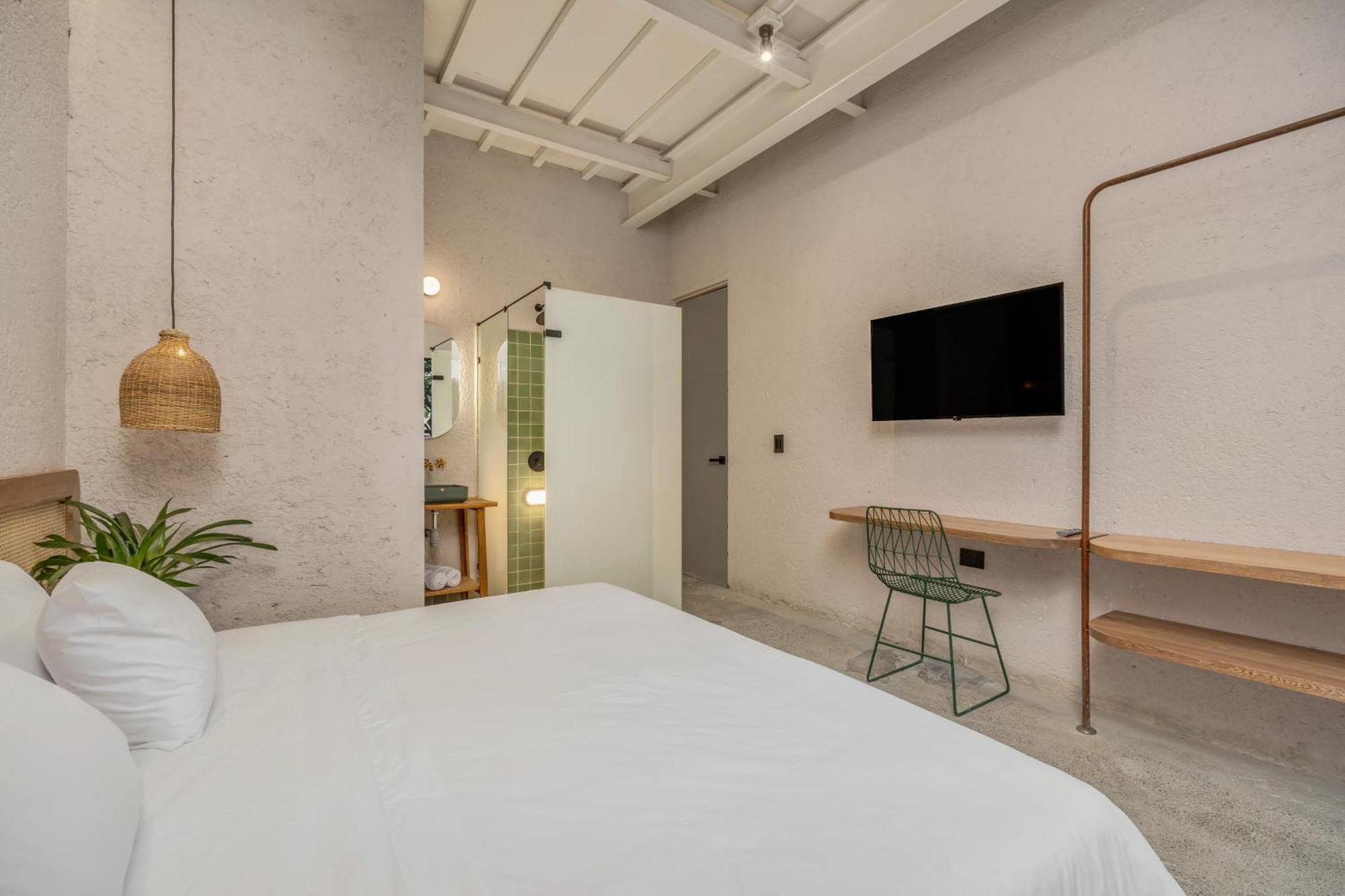 Botanica Casa Manila By Housy Host Hotel 4*