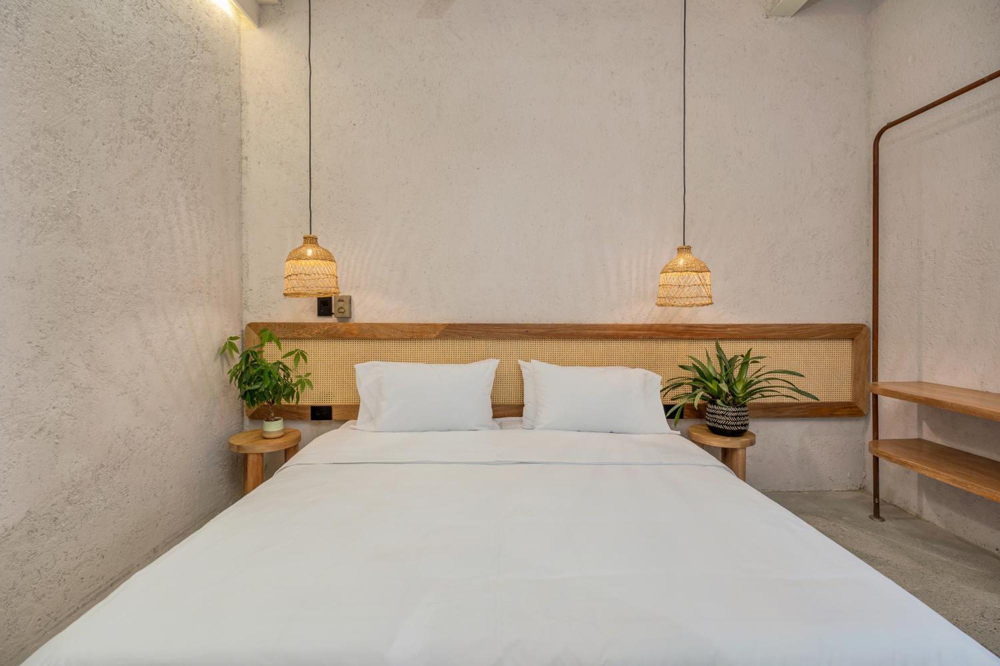 Hotel Botanica Casa Manila By Housy Host 4*