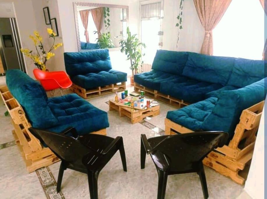 Excepcional Casa Privada Familias Y Grupos - Excelente Ubicacion * Medellin