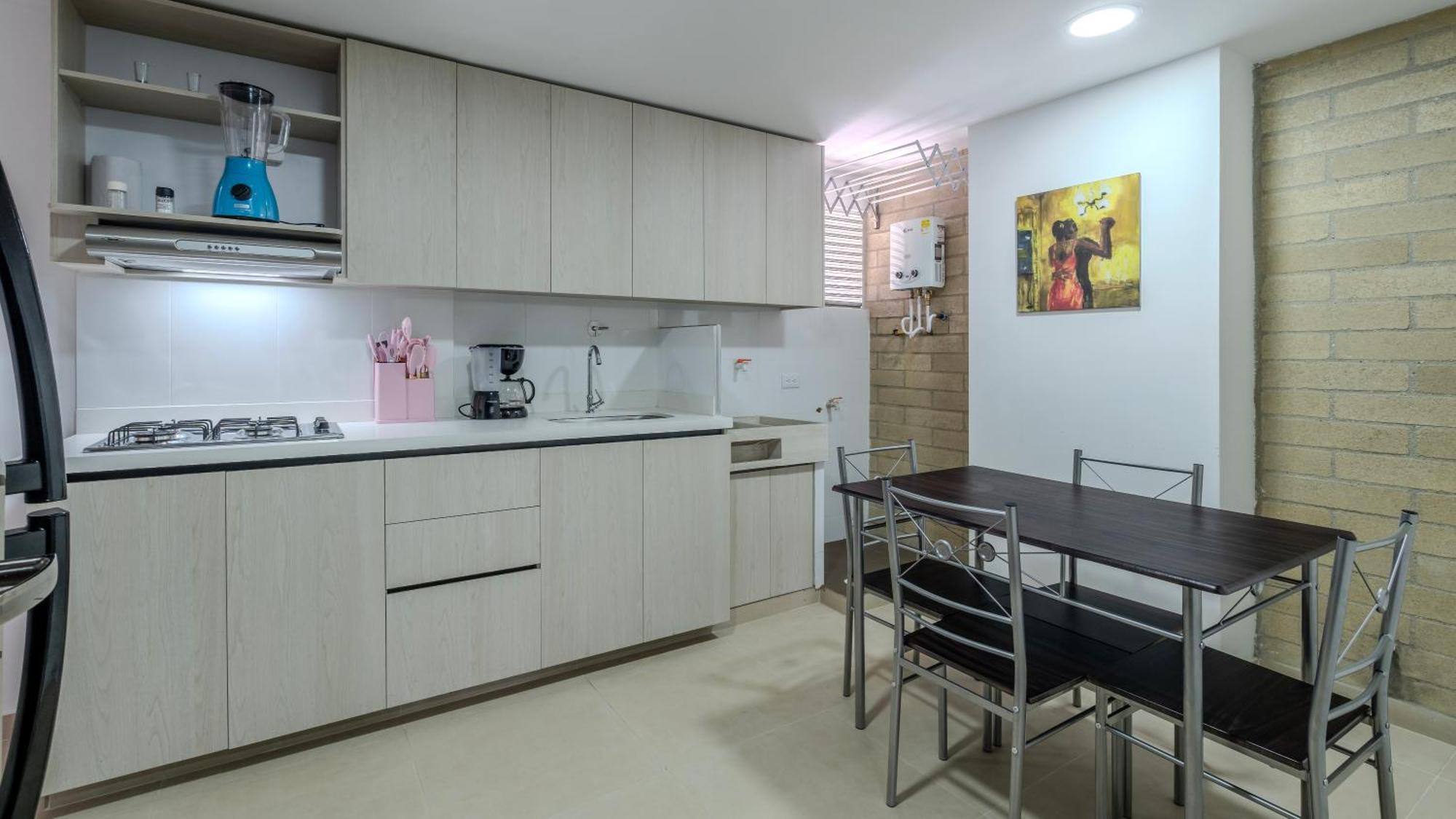 2br Parqueadero Y Piscina 202 *