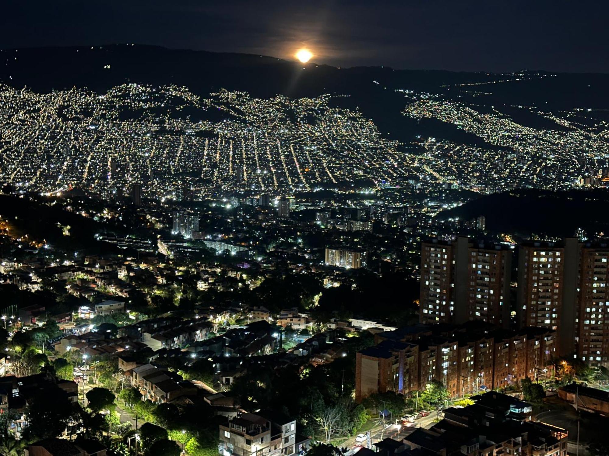 Apartamento Con Jacuzzi Privado Medellín