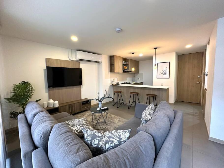 Gorgeous, Modern, And Air-conditioned Included Apartamento *