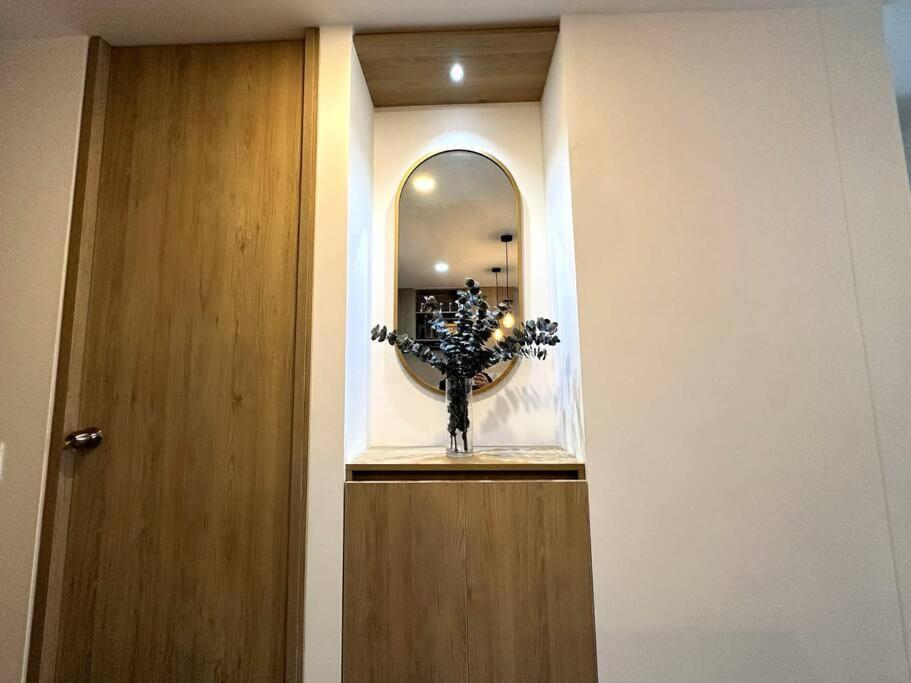 Gorgeous, Modern, And Air-conditioned Included Apartamento