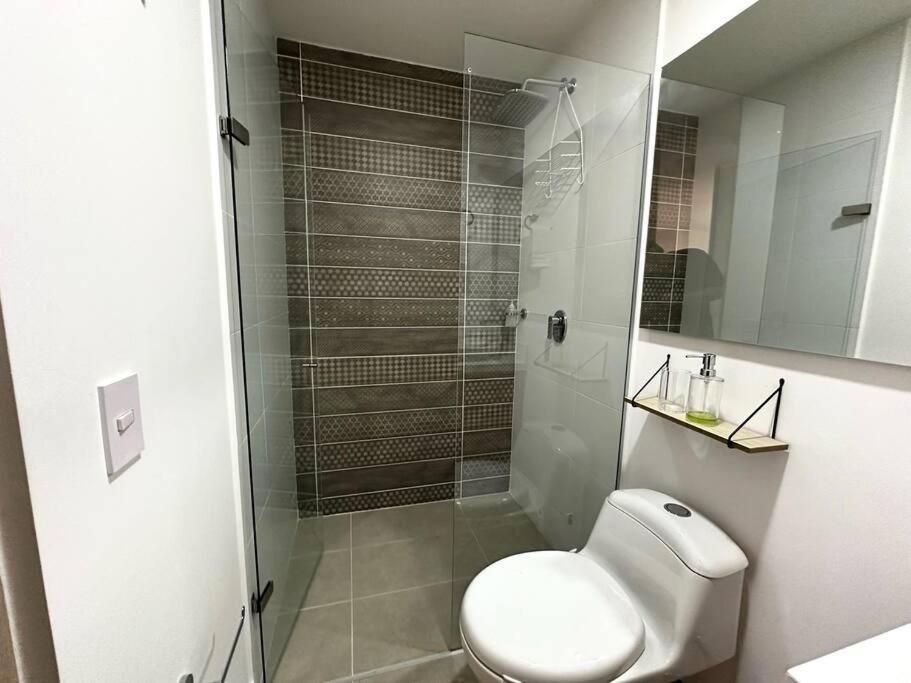 Gorgeous, Modern, And Air-conditioned Included Apartamento