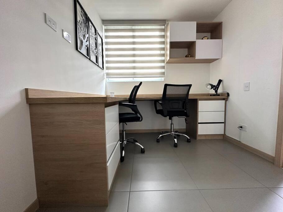 Apartamento Gorgeous, Modern, And Air-conditioned Included