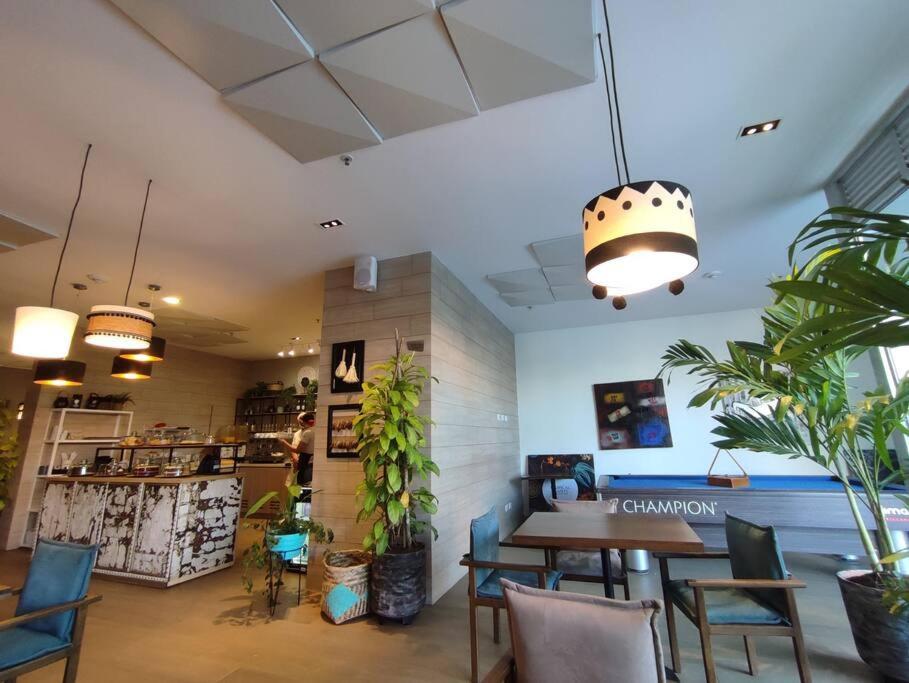 Urban Luxurious In The Poblado Apartamento