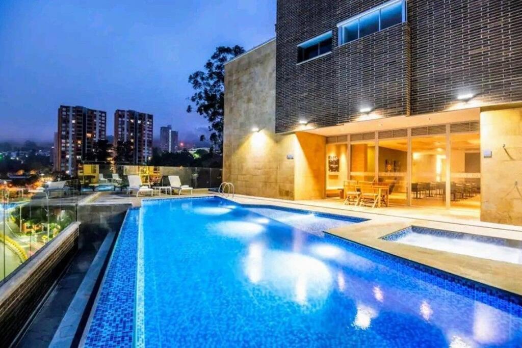 Urban Luxurious In The Poblado Apartamento *
