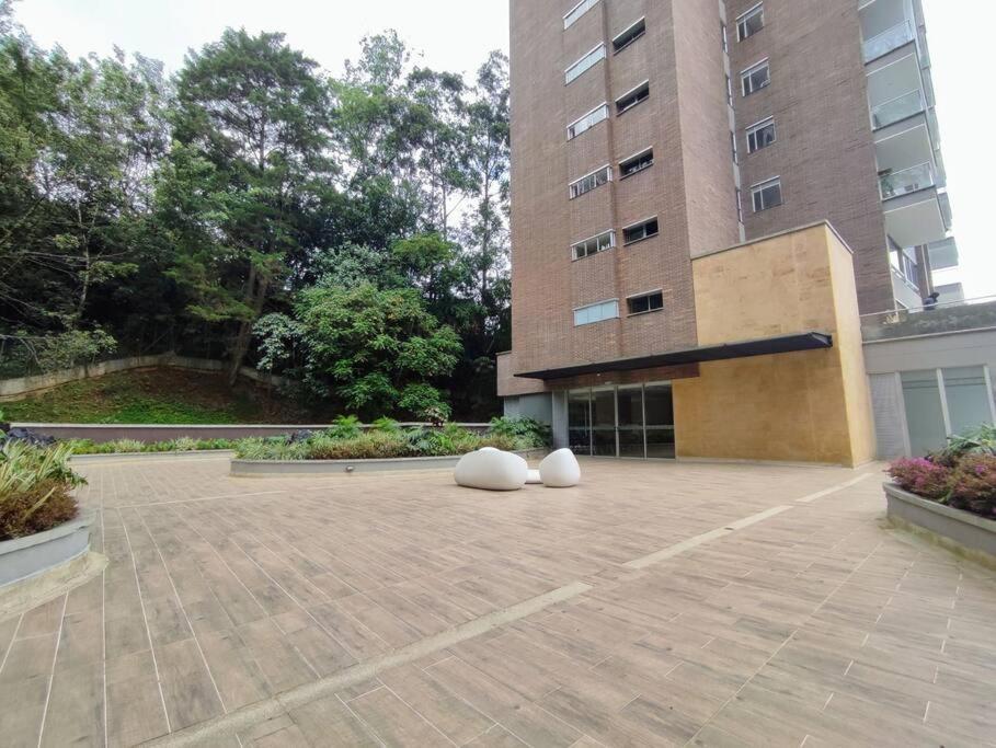 Urban Luxurious In The Poblado Apartamento