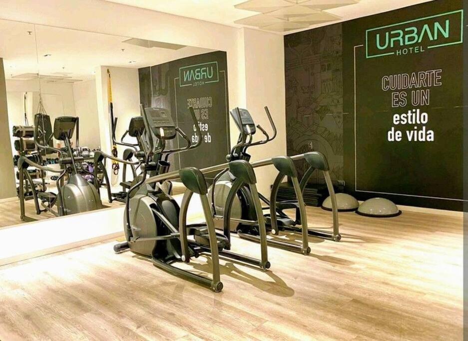 Urban Luxurious In The Poblado Apartamento *