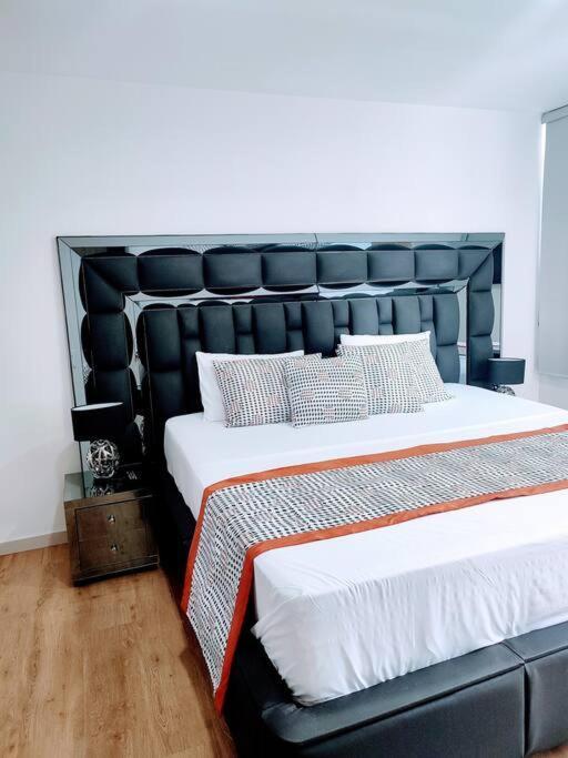 Urban Luxurious In The Poblado Apartamento *