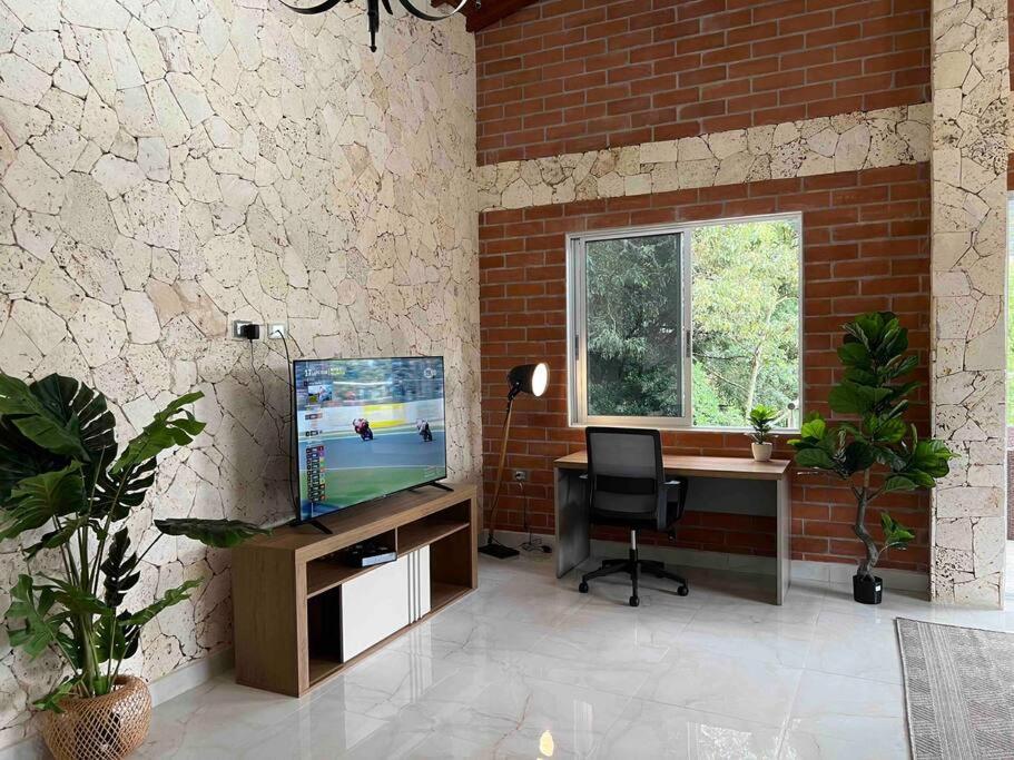 Сasa de vacaciones Palos Altos House Poblado 6 Min To Provenza *