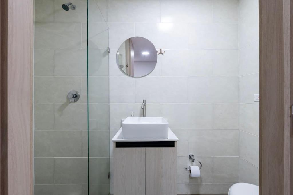 En Laureles, Con Piscina Y Parquedero 401 Apartment Medellin