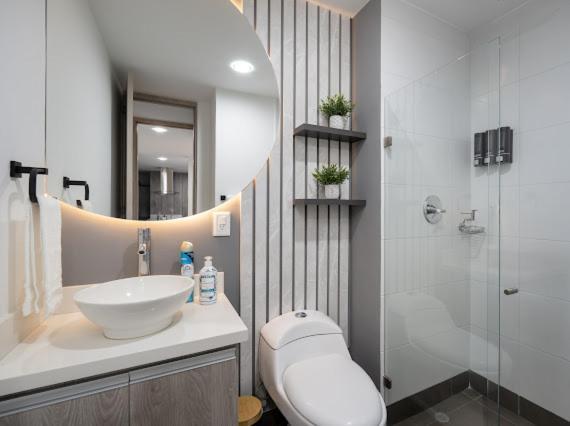 Apto Nuevo, Elegante Y Comodo Medellín