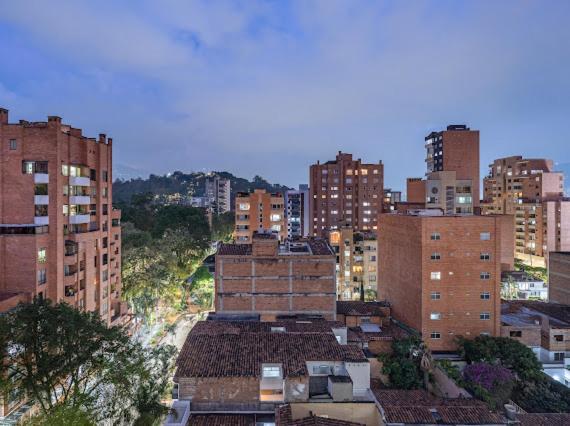 Apartamento Apto Nuevo, Elegante Y Comodo *
