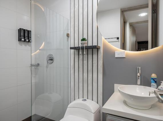 Apto Nuevo, Elegante Y Comodo * Medellín