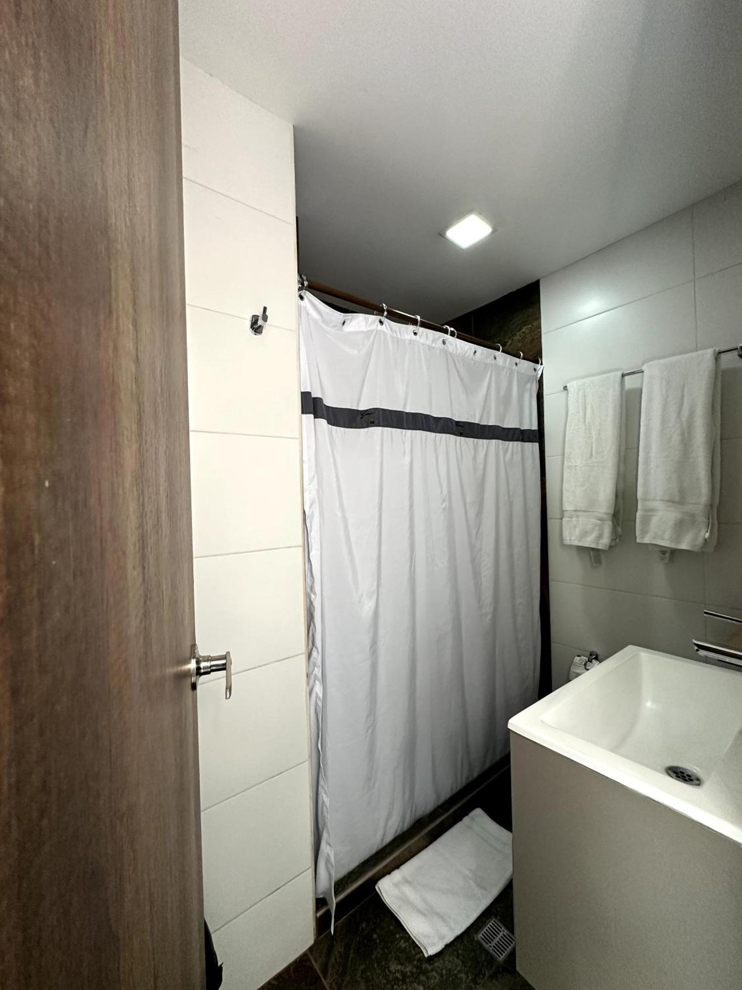 Zona Hotel 3*