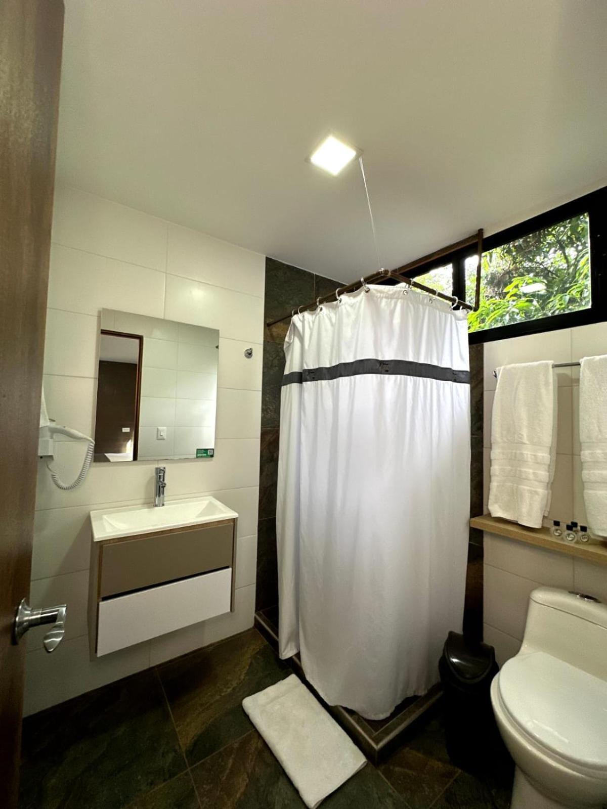 Zona Hotel