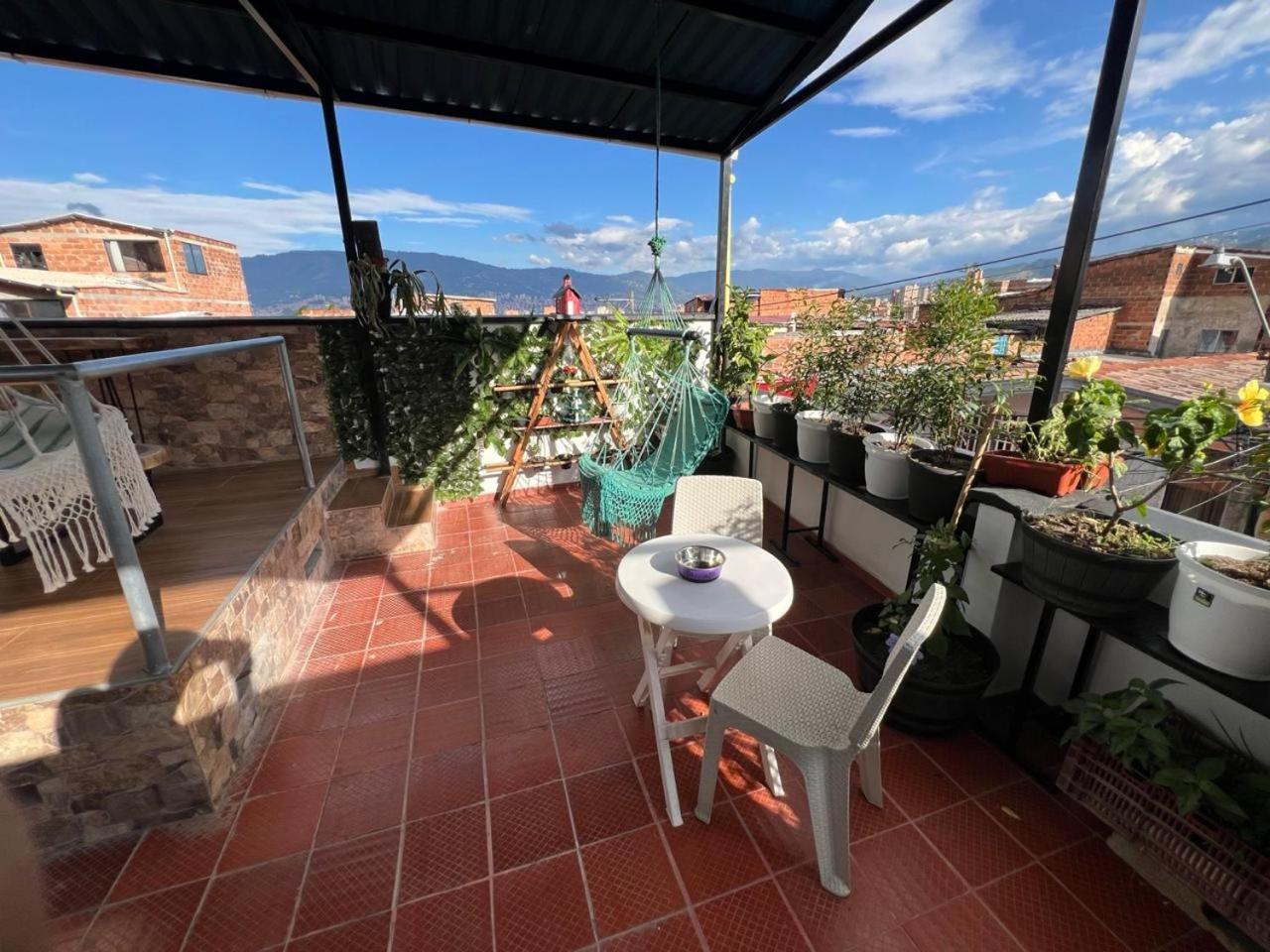 Hermoso Pent-house Con Jacuzzi Y Amplia Terraza Apartamento