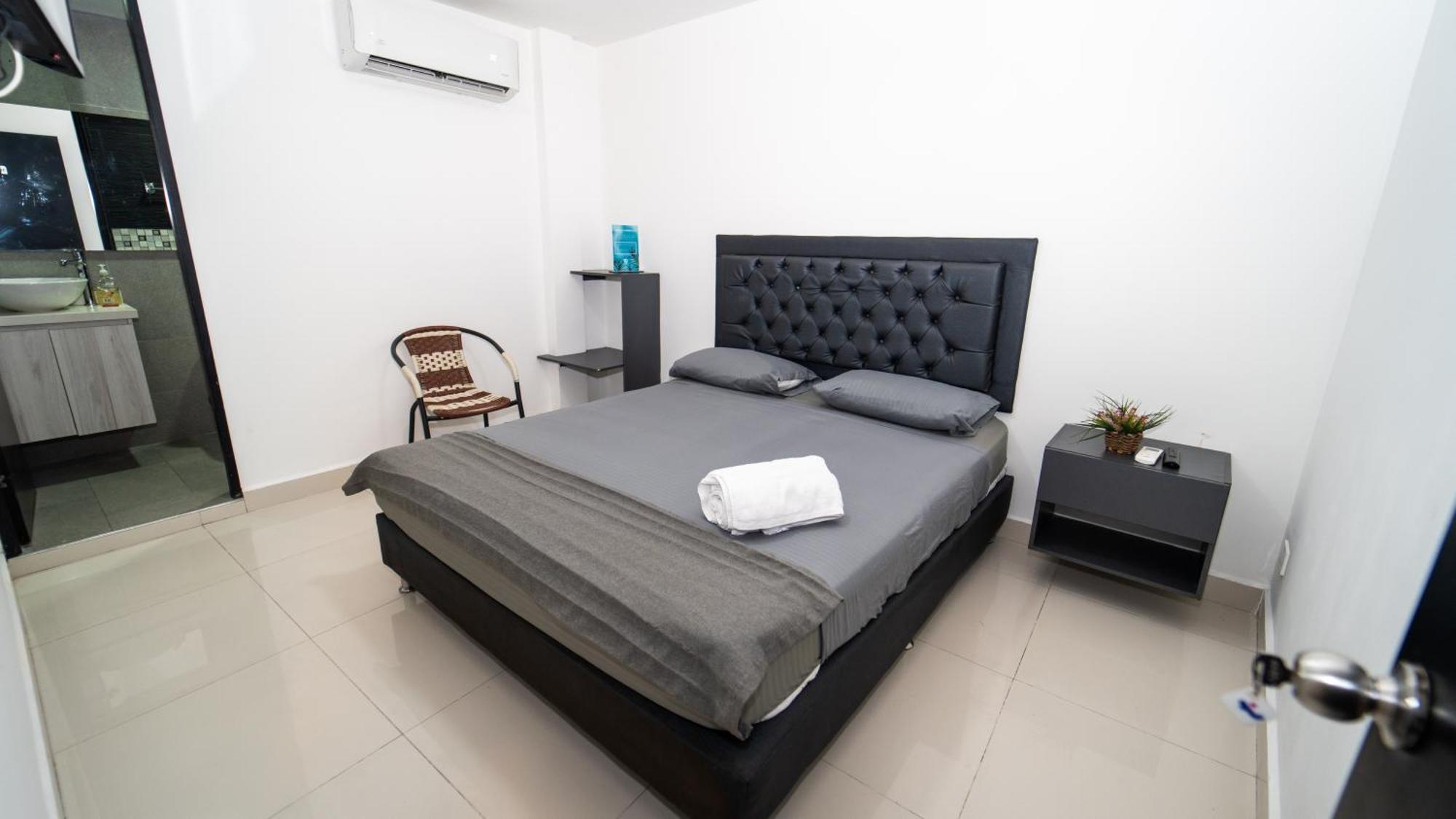 79 Hotel 3*
