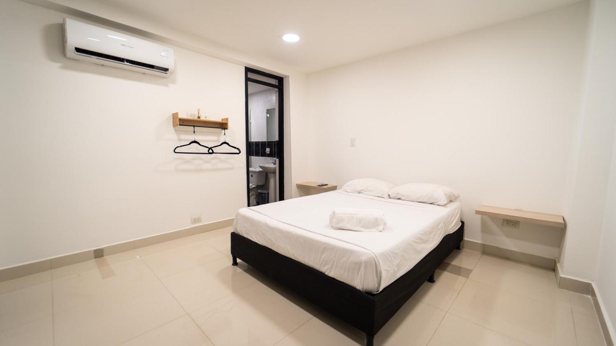 79 Hotel 3*