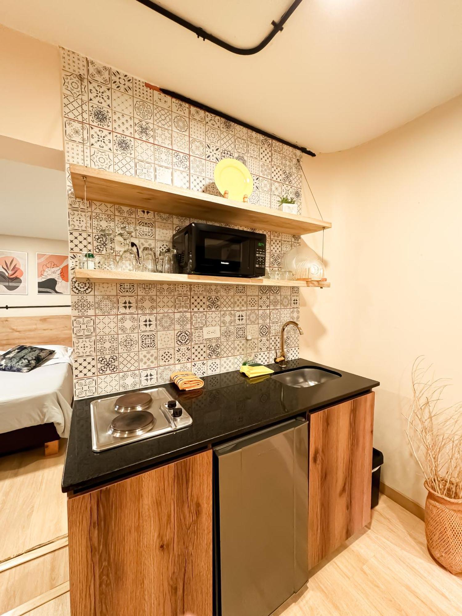 Apartamento Nuevo Estudio Cerca De Plaza Mayor Nid101 By Roots