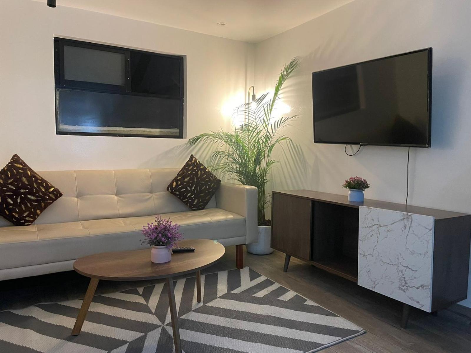 Apartamento Sage House De 2 Alcoba La 70 Laurles Estadio