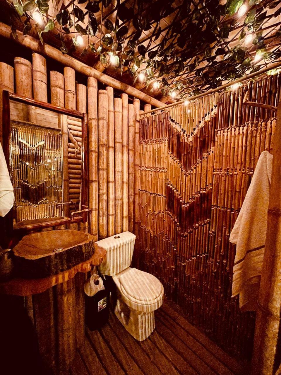 Bamboo Lodge, Vista Privilegiada A Las Montanas Camping *