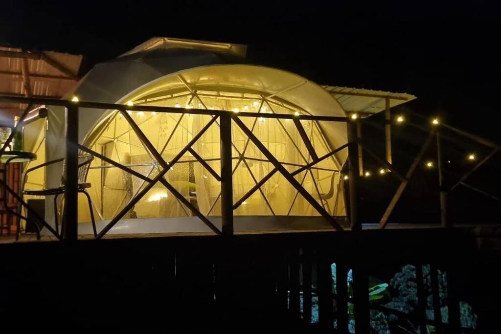 Camping Paraiso Escondido Glamping