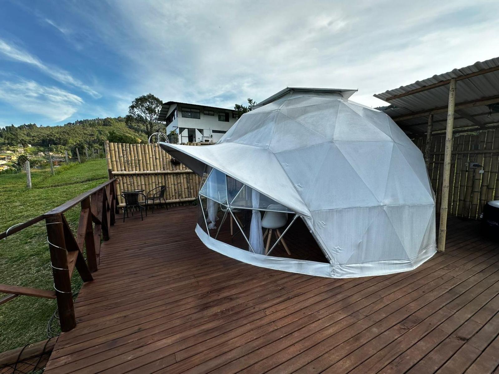 Paraiso Escondido Glamping Camping Medellín
