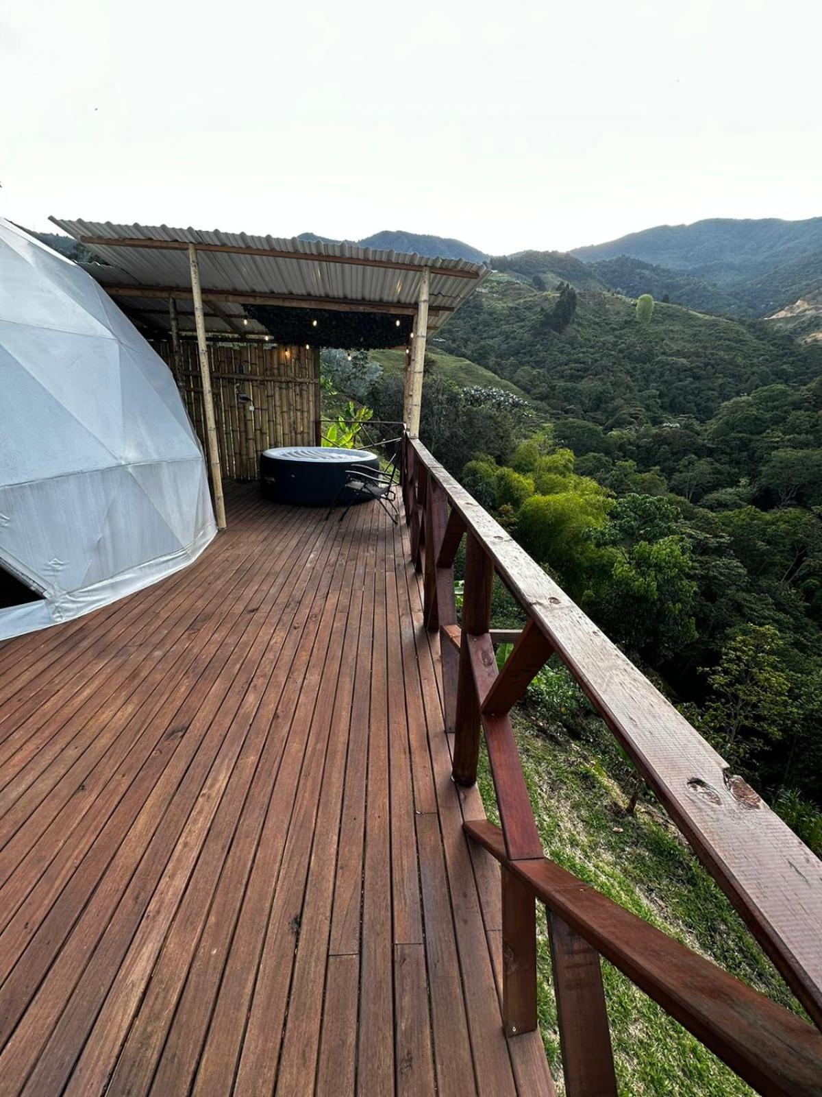 Camping Paraiso Escondido Glamping Medellín