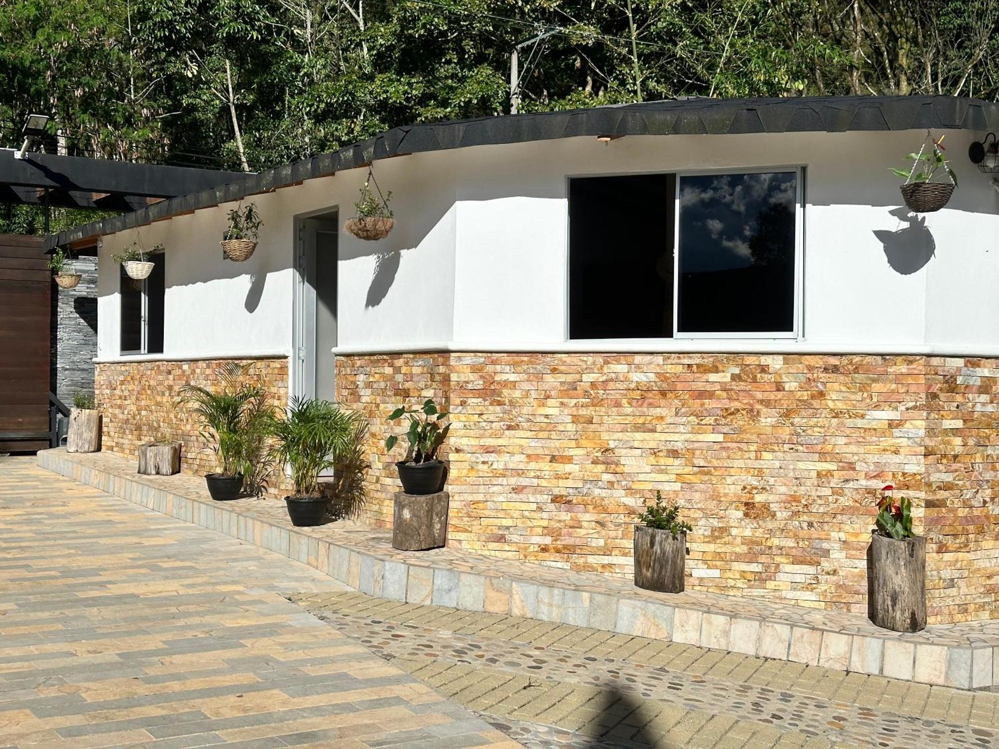 Habitación en casa particular Casa De Huespedes San Antonio De La Pena Medellín
